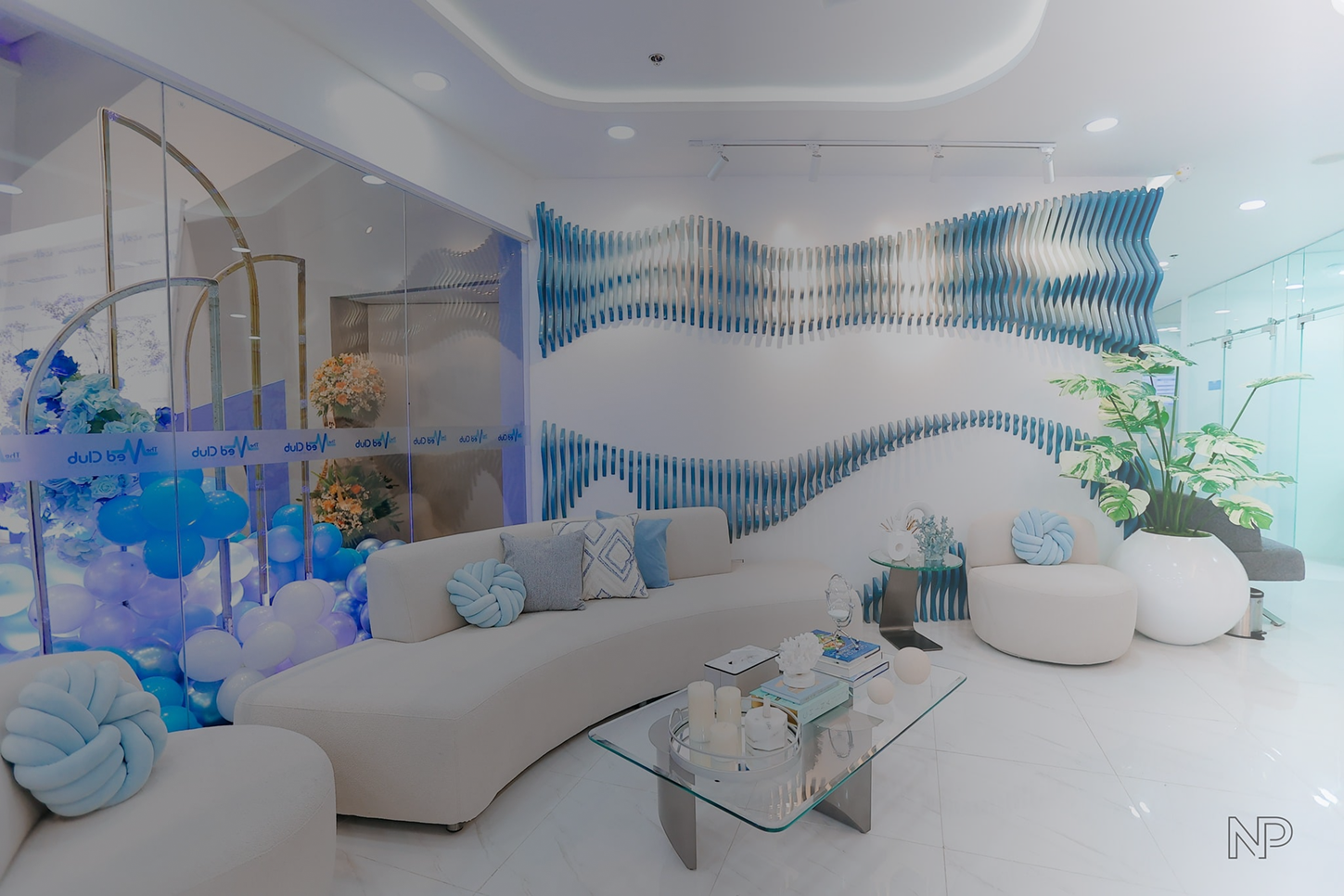 The Med Club Diagnostics Interior